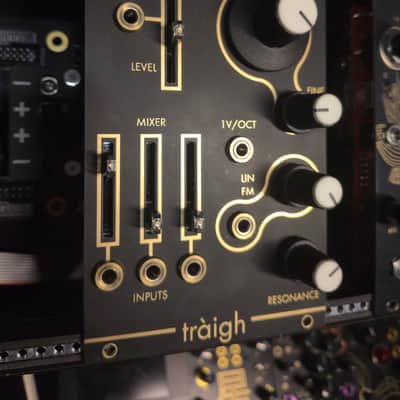 Instruo Traigh Low Pass Ladder VCF, 3-Channel Mixer, FM and 1v/o input - Black image 2