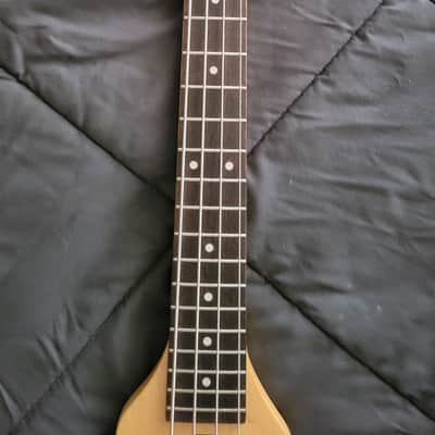 Traveler ULB-NAT Ultra-Light Acoustic/Electric Travel Bass - Natural image 7