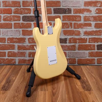 Fender Yngwie Malmsteen Stratocaster Vintage White 2020 w/Hard Shell Case image 6