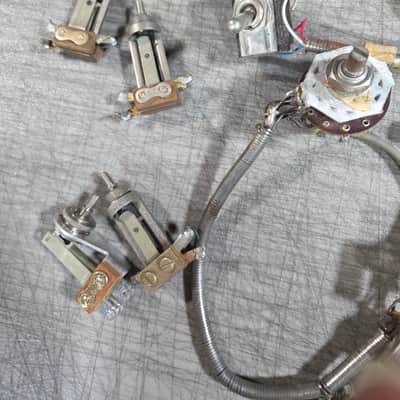 Vintage 1962 RARE 1.5 Lbs of Harmony Silvertone Mini Pots Stratotone Wiring Harness Switchcraft Three Way Switches Luthier Guitar Parts image 4