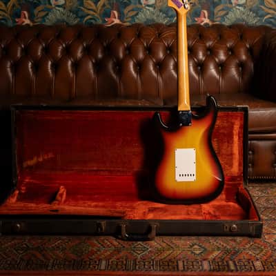 1966 Fender Stratocaster - Sunburst image 15