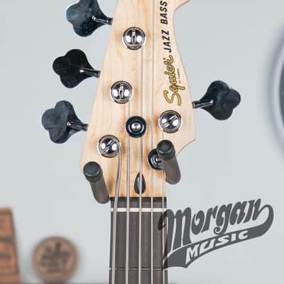 Squier Affinity Jazz Bass V with Laurel Fretboard- 3-Color Sunburst image 3