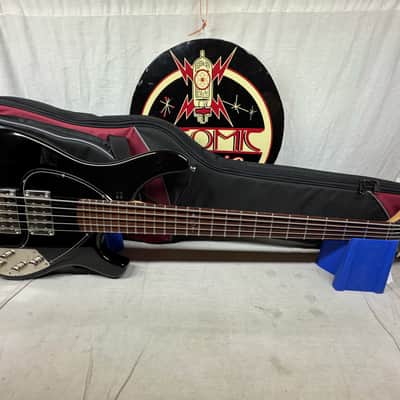 Sandberg Basic Ken Taylor Signature Model 5-string Bass with Gig Bag - Black image 1