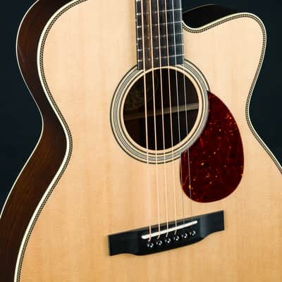 Collings OM2H Cutaway Wenge and Sitka Spruce Used (2024) image 8