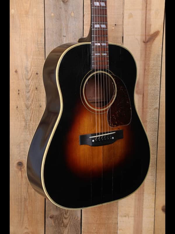Gibson Southern Jumbo c. 1942 - Sunburst image 1