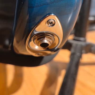 ESP LTD XJ-6 2013 - 2014 - See Thru Blue image 13