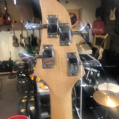 Yamaha 4string bass 2018? Black image 3