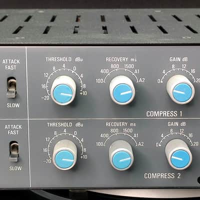 Neve 33609 early Stereo Compressor/Limiter AKA “Metal Knobs” Original SUPERB! image 21