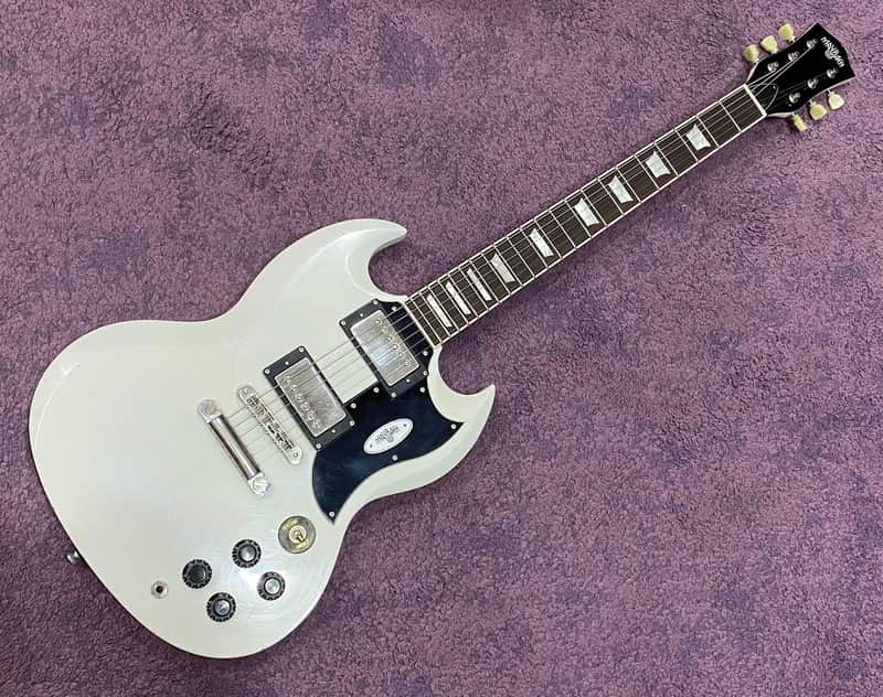 Maybach Albatroz 65-2 Olympic White Aged image 1