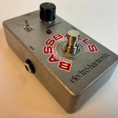 Electro-Harmonix Bassballs Nano Twin Dynamic Envelope Filter - Excellent Condition with Box image 5