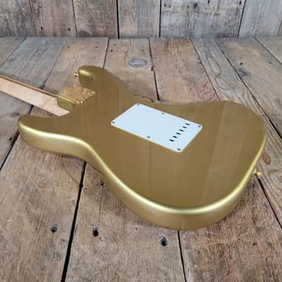 Fender '54 Stratocaster Custom Shop 1998 Gold Hardware, Orig Case & Paperwork- Aztec Gold image 14
