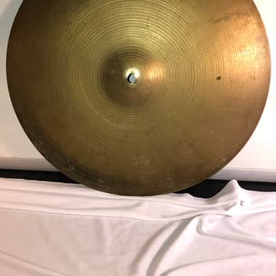 Zildjian Avedis 1930’s Thin crash cymbal image 1