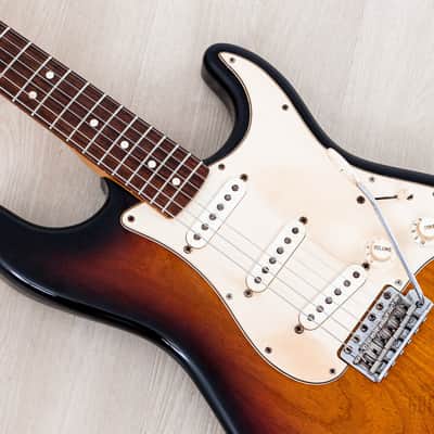 2007 Fender American Vintage ’70s Stratocaster Sunburst, w/ Hangtags, Case image 7