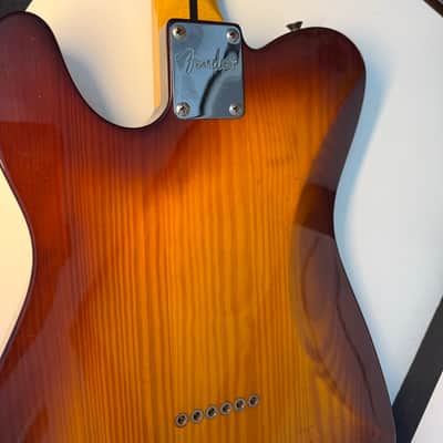 Fender Modem Telecaster /Fishman Fluence Pickup / Belly Cut Chocolate 3-Color Sunburst image 7