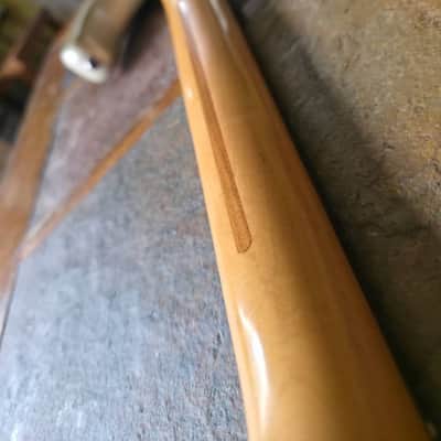Fender Roadhouse American strat SSS w/ohsc 1997 - shoreline gold image 8