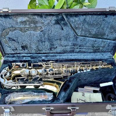 Yamaha YAS-23 Alto Saxophone w/ MP and neck strap...NICE! image 6