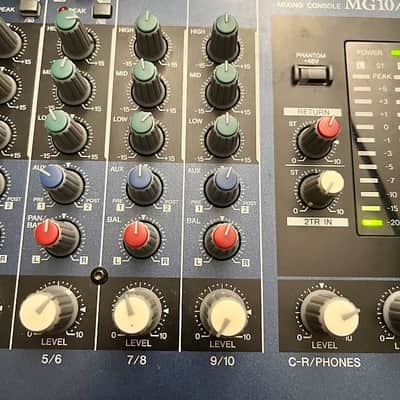 Yamaha MG 10/2 Analog Mixing Desk Mixer 10 Channel image 5