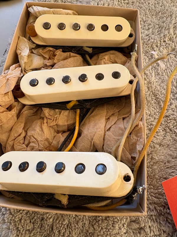 Fender ABBY YBARRA Handwound 'Abby Red Hot' pickups 2011 image 1