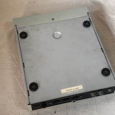 再終値下げ！AKAI SG01V ヴィンテージサウンド音源　電池交換済です。 AKAI SG01v Vintage Sound Module New internal battery!! w/ power