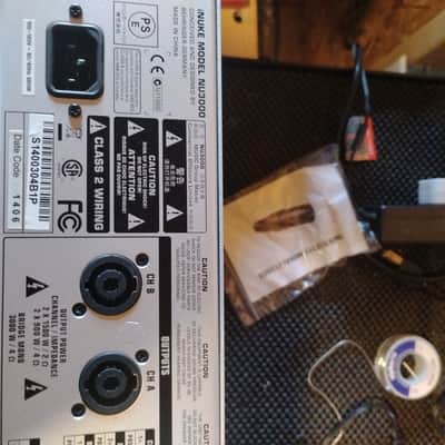 Behringer iNUKE NU3000 3000-Watt Power Amplifier 2010s - Standard image 4