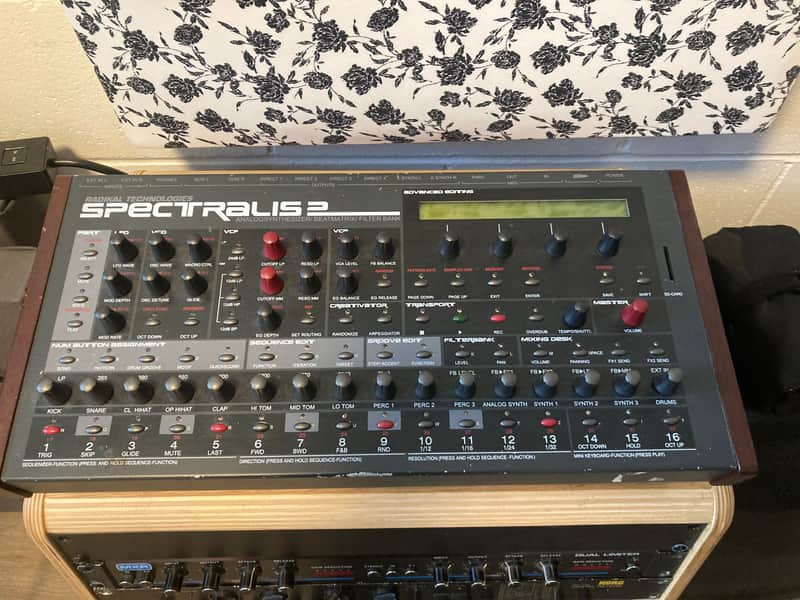 Radikal Technologies Spectralis 2 - Black image 1