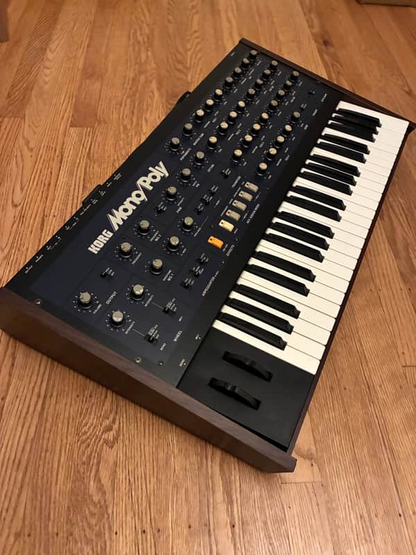 Korg Mono/Poly Analog Synth – Original Owner – Clean Condition – Classic 4‑Oscillator Vintage image 1
