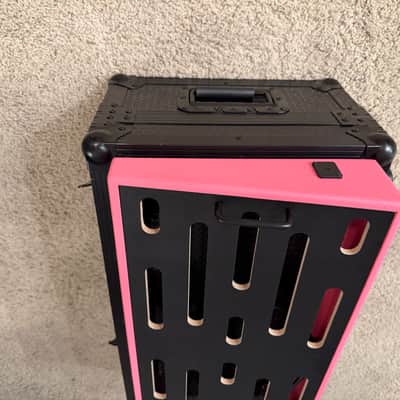 Creation Music Company Pedalboard (24x12.5) w/ Road Case image 3