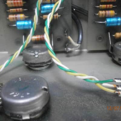 Stereo solid state amp image 4