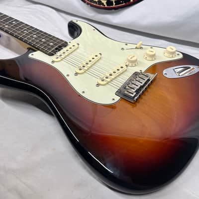Fender American Elite Stratocaster Strat Electric Guitar - 3-Color Sunburst image 19