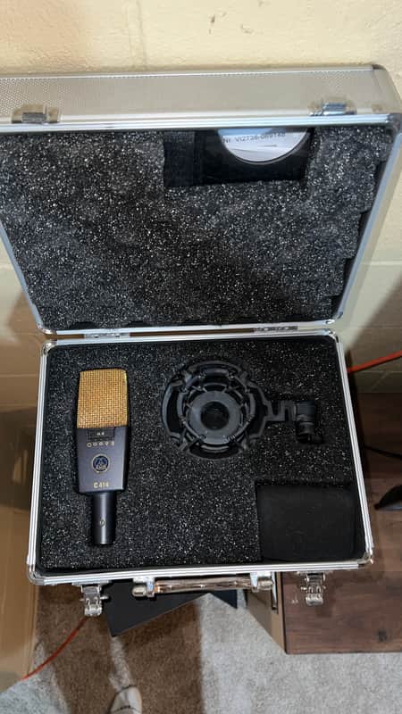AKG C414 XLII Large Diaphragm Multipattern Condenser Microphone 2010s - Black image 1