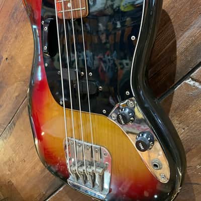 1977 Fender Mustang Bass, Three Tone Sunburst image 4