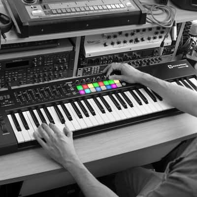 Novation LaunchKey 61 MkII - Refurbished image 5
