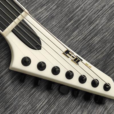 ESP E-II M-II 7B Baritone Evertune 7 String Pearl White image 9