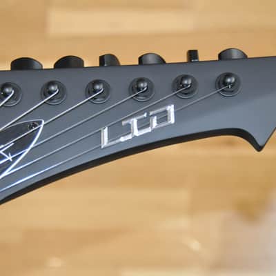 ESP LTD Snakebyte BLKS Black Satin / James Hetfield (Metallica) Signature / Made in Korea / Explorer Type / W25061106 image 8