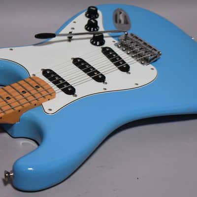 2023 Fender MIJ Limited International Color Maui Blue Stratocaster w/HSC image 7