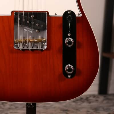 Fender Custom Shop American Custom Telecaster SH NOS - AAA Rosewood Fingerboard, Violin Burst image 3