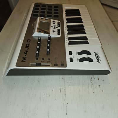 M Audio Axiom 25 Keyboard Controller image 10