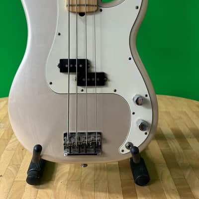 Fender Precision 4-string Bass 2008 image 1