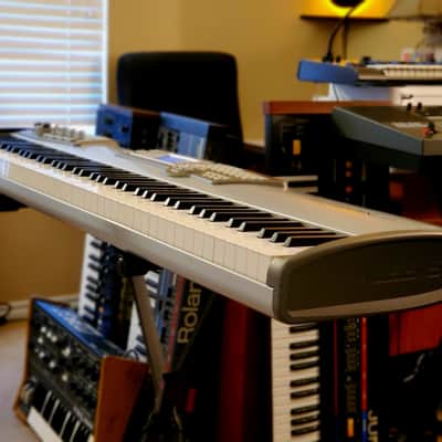 ALESIS FUSION 8HD WORKSTATION KEYBOARD SYNTHESIZER FULLY SERVICED AND IN AMAZING CONDITION! image 2