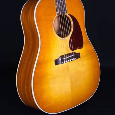 Gibson J-45 Standard, Heritage Cherry Sunburst image 4