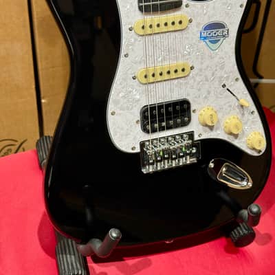 Mooer MSC10 PRO BLACK (White Pickguard) image 10