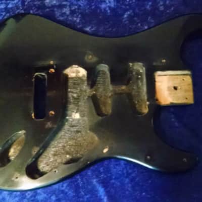1985 Kramer Striker 300st body Black image 1
