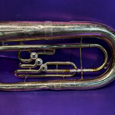 King 625 front bell Baritone - Lacquer image 14