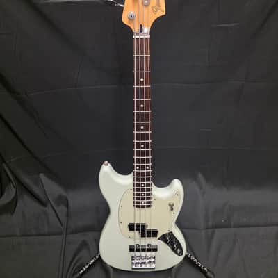 Fender Offset Series Mustang Bass PJ with Rosewood Fretboard 2016 - 2017 - Olympic White image 1