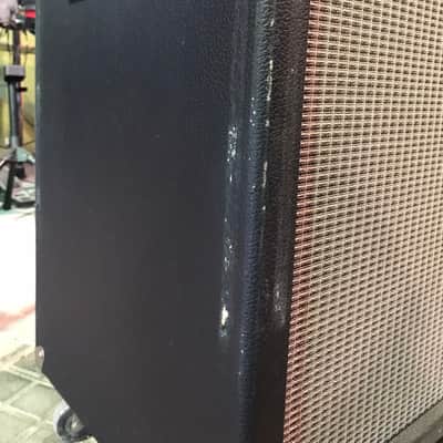 Pantalla Fender Showman 412S del 2005 image 8