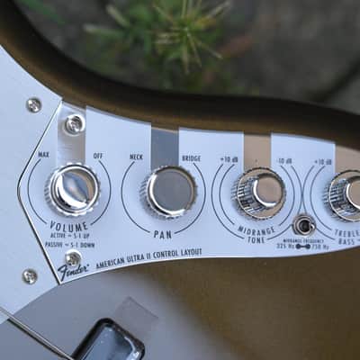 Fender American Ultra II Jazz Bass® - Texas Tea image 13