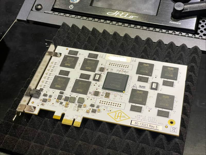 Universal Audio UAD-2 OCTO Core PCIe DSP Accelerator Card | Reverb