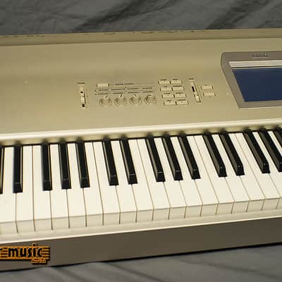 Korg Triton Studio 88 KEYS image 6