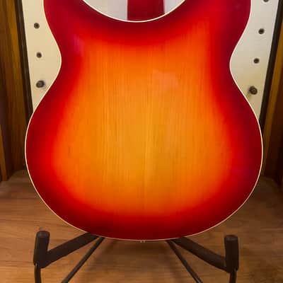 Pete Townshend Rickenbacker 1993Plus 12-string image 4