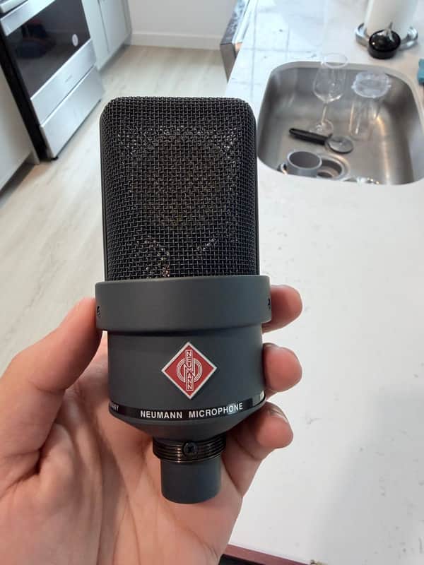 Neumann TLM 103 mt Matte Black Studio Set w/ EA1 Shock Mount & Wood Box image 1